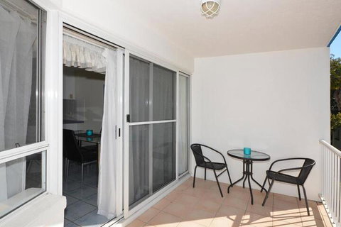 Jade Waters Holiday Apartments - Sydneys Hotel 1