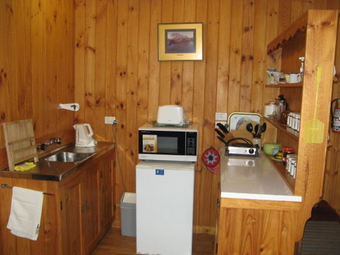 The Grove Cottages - Sydneys Hotel 6