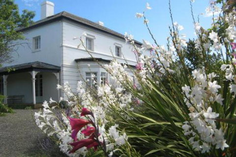 The Grove Cottages - Sydneys Hotel 0