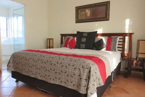 Ochre Moon B&B - Sydneys Hotel 4