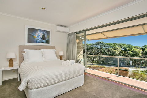 A Perfect Stay - 2 James Cook Apartments - Sydneys Hotel 3
