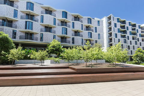 Racecourse Space Pop Up - Sydneys Hotel 5