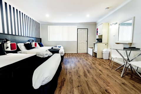 Bundanoon Country Inn Motel - Sydneys Hotel 3