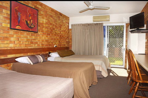 Shelly Beach Motel - Sydneys Hotel 5