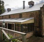 The Rising Sun Hotel - Sydneys Hotel