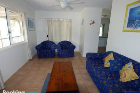 Island Haven - Sydneys Hotel 6