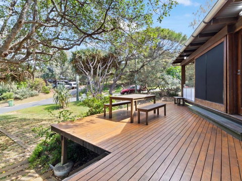 Laguna House - Sydneys Hotel 2