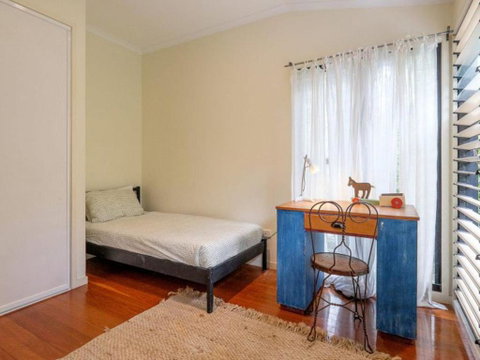 Straddie Beach House 2 - Sydneys Hotel 4