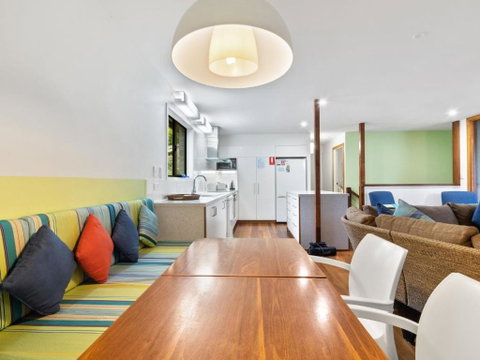 Ocean Mist House - Sydneys Hotel 3