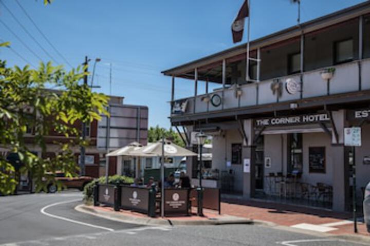 Alexandra VIC Sydneys Hotel