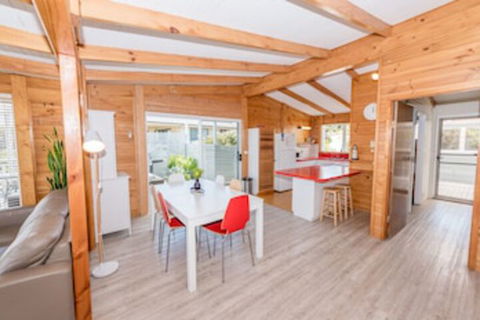Acacia Cottage - Sydneys Hotel 0