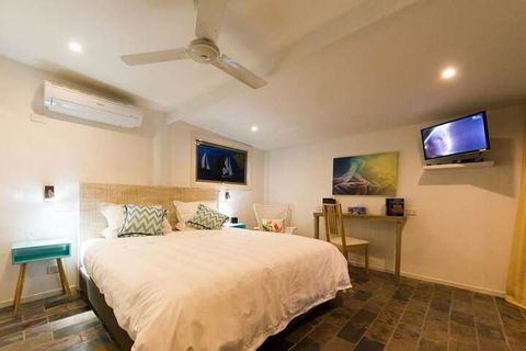 Garasu Lodge - Sydneys Hotel 4