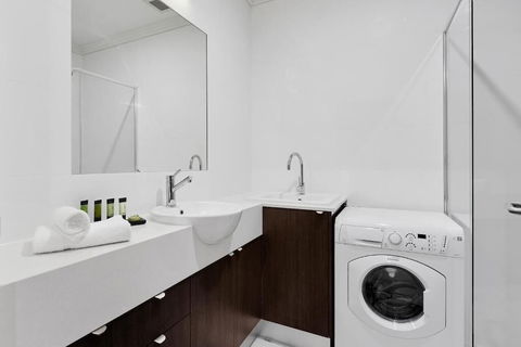 Attika Hotel - Sydneys Hotel 3
