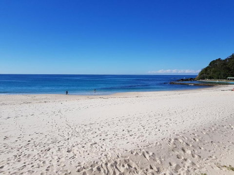 CHILL OUT BEACHSIDE At FORSTER - Sydneys Hotel 4