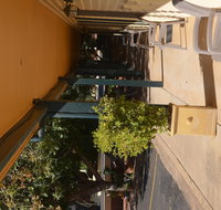 Ten Dollar Town Motel - Sydneys Hotel