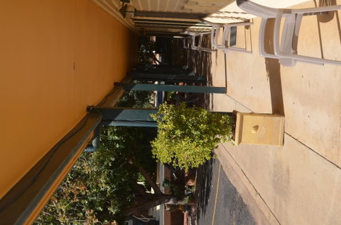 Ten Dollar Town Motel - Sydneys Hotel 0