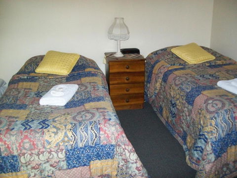 Benambra Bed & Breakfast - Sydneys Hotel 1