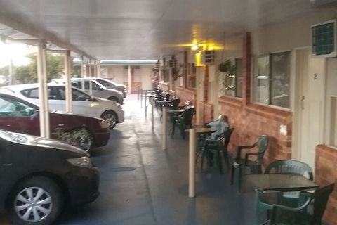 Avocado Motor Inn - Sydneys Hotel 2
