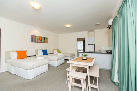 Lincoln Cottage Motor Inn - Sydneys Hotel 5