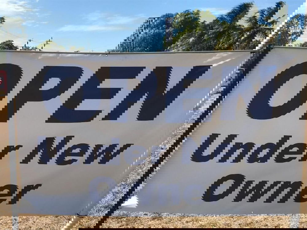 Gumlu QLD Sydneys Hotel