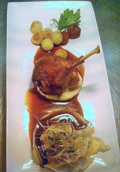 Au Pear - Sydneys Hotel 12