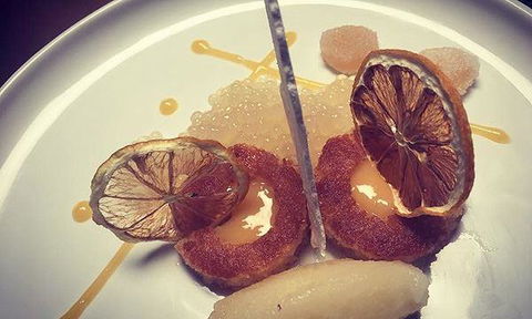 Au Pear - Sydneys Hotel 1