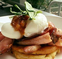 Smokey Joes Cafe Bar  Grill - Sydneys Hotel