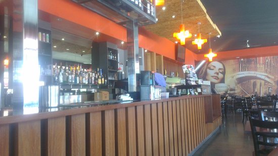 Attwood VIC Sydneys Hotel