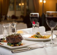 Oliver's Restaurant - Sydneys Hotel
