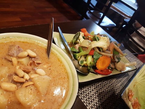 Siam Kitchen - Sydneys Hotel 0
