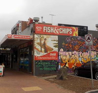 Pines Take Away - Sydneys Hotel