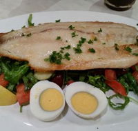 Finnigans Family Bistro - Sydneys Hotel