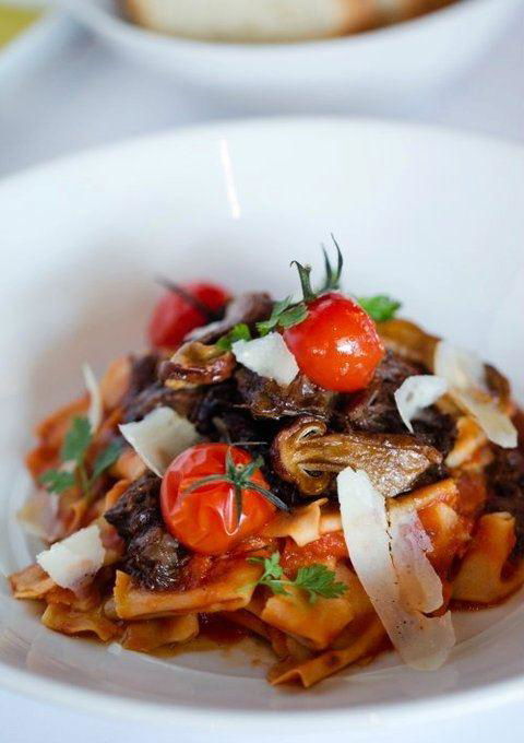 Afghan Valley Restaurant - Sydneys Hotel 0