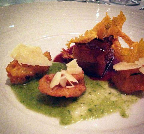 Cafe Amphora - Sydneys Hotel 30