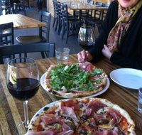 Bastoni Pizzeria - Sydneys Hotel