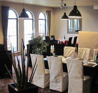 Bristol Hill Motor Inn  Licensed Restaurant - Sydneys Hotel