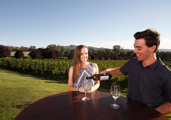 Gapsted VIC Sydneys Hotel