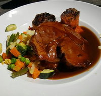 Toolshed Bar  Grill - Sydneys Hotel
