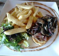 Fishermans Cove - Sydneys Hotel