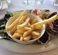 Sydney Flying Squadron - Sydneys Hotel