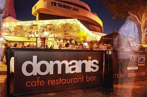 Domani's Cafe Restaurant & Bar - Sydneys Hotel 9