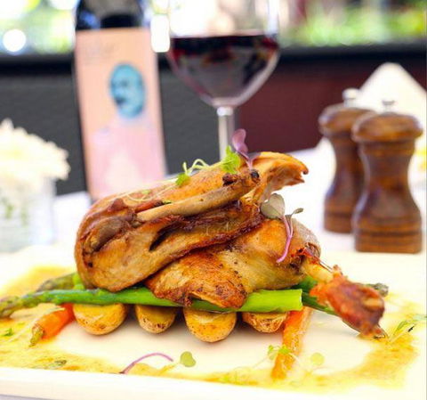 Domani's Cafe Restaurant & Bar - Sydneys Hotel 7