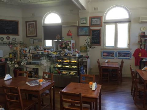 Angel's Place - Sydneys Hotel 0