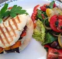 Artisan on Lewis - Sydneys Hotel