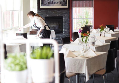 Annie's Provedore - Sydneys Hotel 3