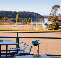 Lake View Grill  Club Dalmeny - Sydneys Hotel