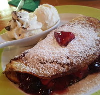 Miss Heidi's Tea House - Sydneys Hotel