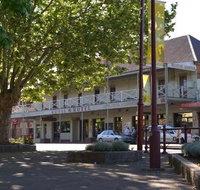 Royal Hotel Restaurant - Sydneys Hotel