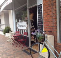 House Of Expressos - Sydneys Hotel