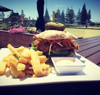 Sandbar Bistro - Sydneys Hotel